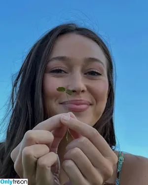 Alycia Debnam Carey / DebnamCarey / alyciajasmin nude photo #1389
