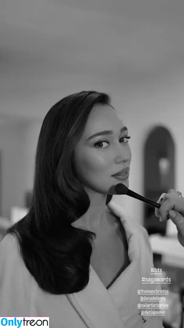 Alycia Debnam Carey nude photo #1291 (DebnamCarey / alyciajasmin)