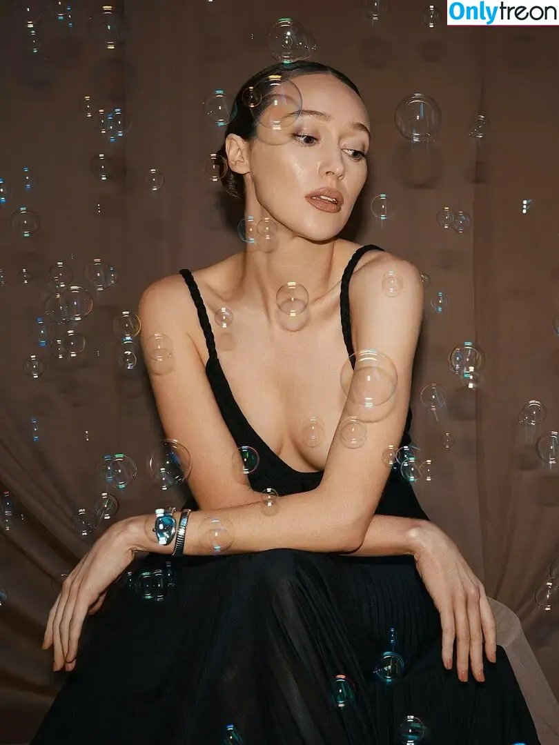 Alycia Debnam Carey nude photo #1378 (DebnamCarey / alyciajasmin)