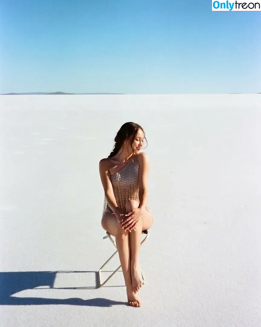 Alycia Debnam Carey nude photo #1391 (DebnamCarey / alyciajasmin)
