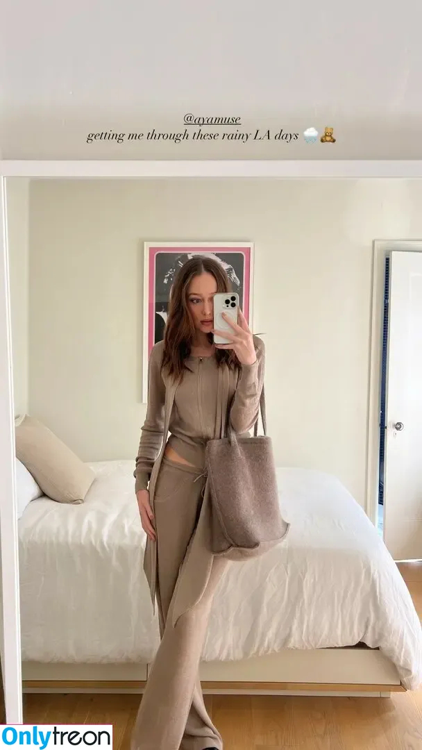Alycia Debnam Carey nude photo #1396 (DebnamCarey / alyciajasmin)