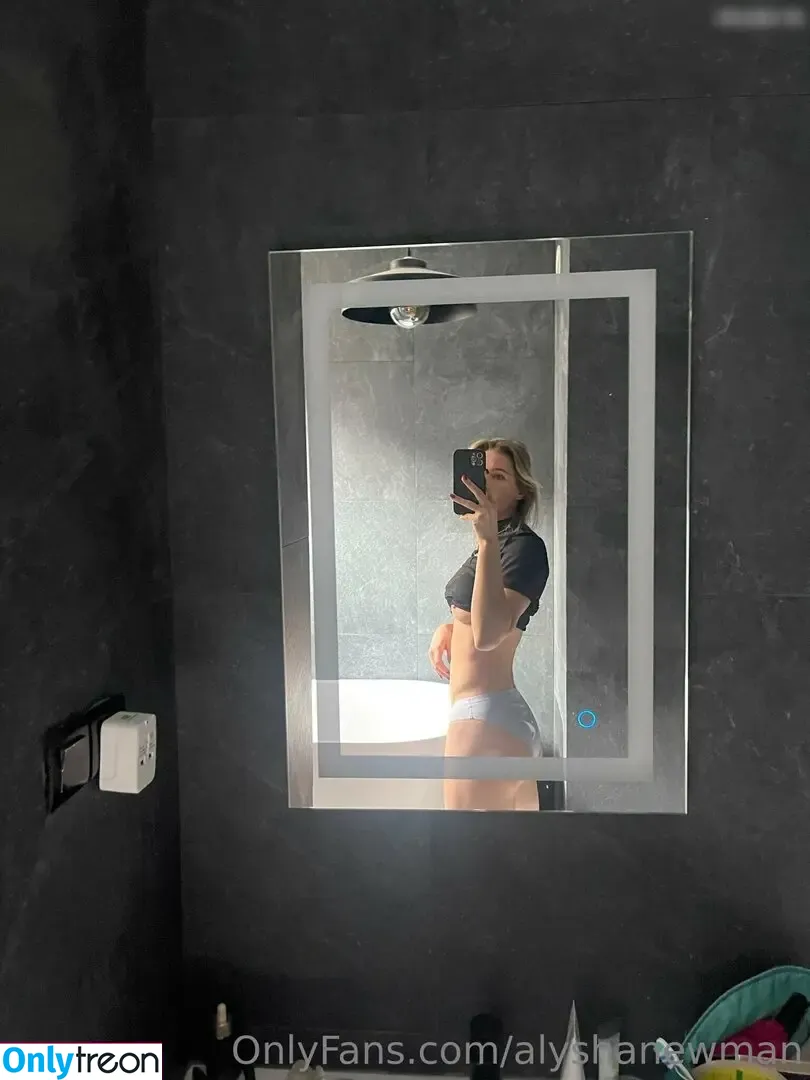 Alysha Newman nude photo #0316 (alyshanewman)