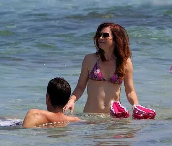 Alyson Hannigan / alysonhannigan фото голая #0279