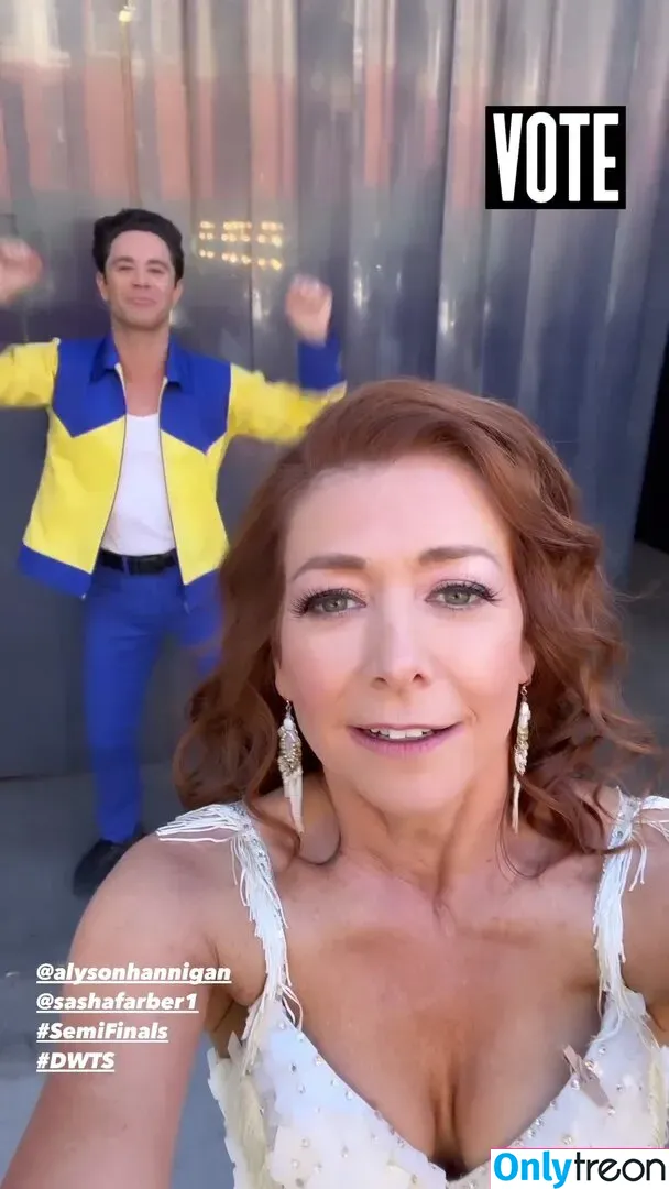 Alyson Hannigan голая photo #0188 (alysonhannigan / u64276282)