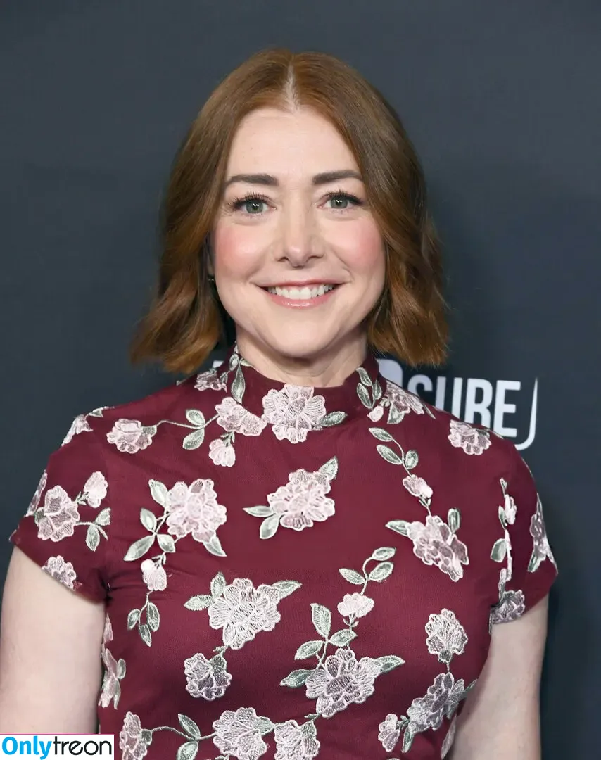 Alyson Hannigan nude photo #0410 (alysonhannigan / u64276282)