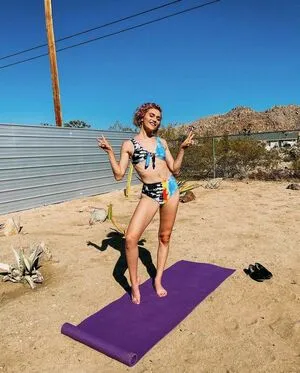 Alyson Stoner / alysonstoner фото голая #0033