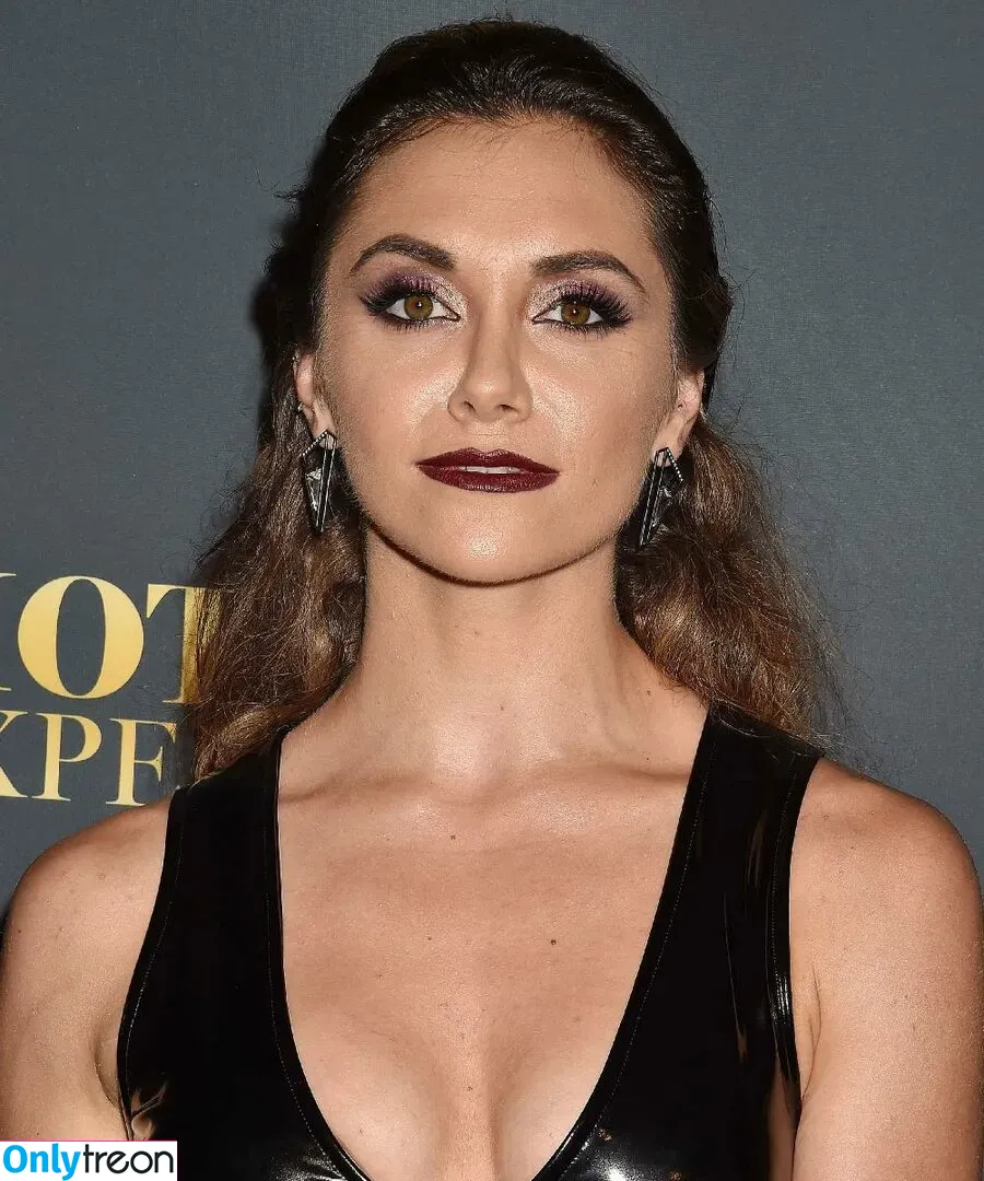 Alyson Stoner nude photo #0046 (alysonstoner)