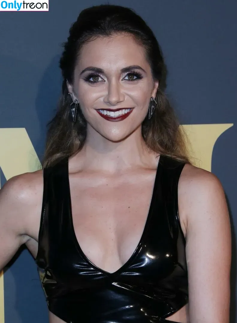 Alyson Stoner nude photo #0054 (alysonstoner)
