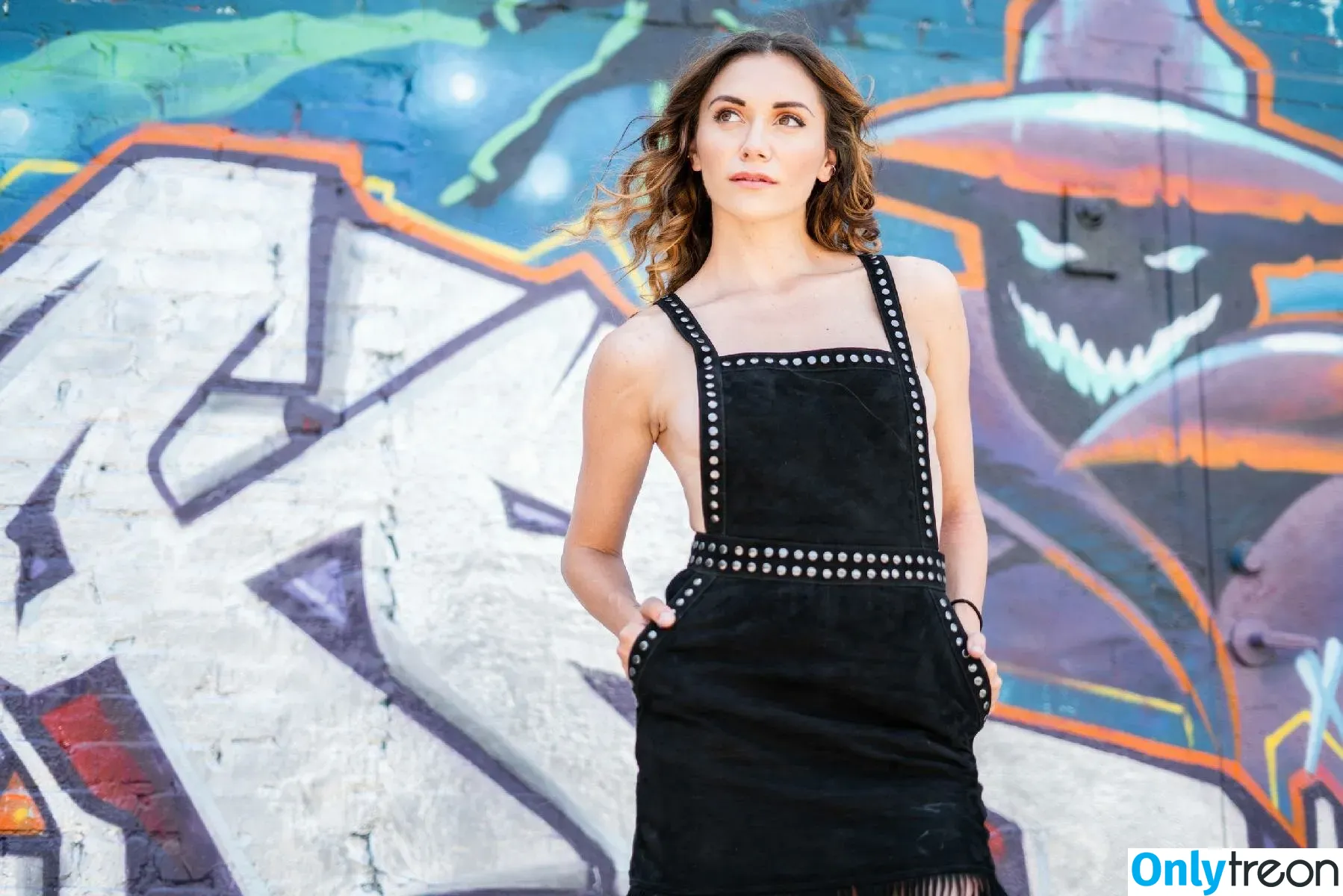 Alyson Stoner nude photo #0075 (alysonstoner)