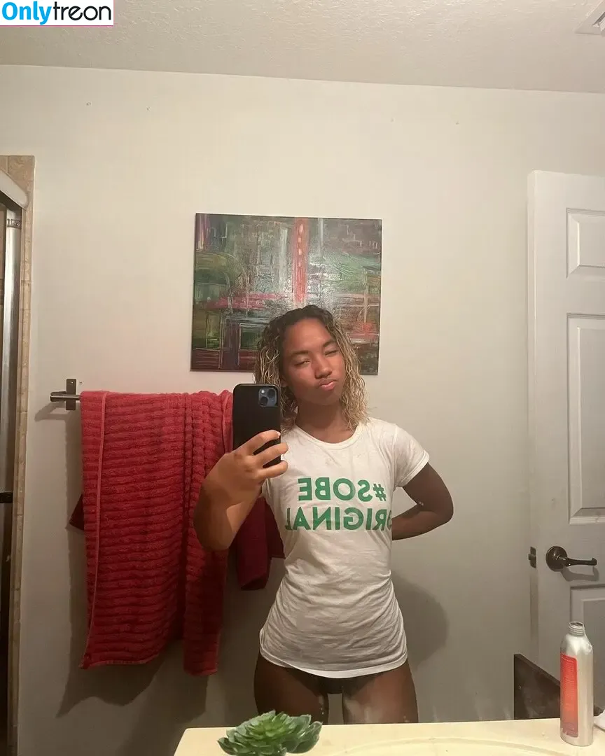 alysontsang nude photo #0008 (plantbasedpussey)