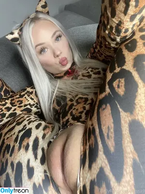alyssa9 / allyssaap_ / alyssalynch фото голая #1978