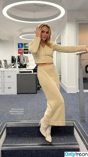 Amanda Holden / amanda_holden / noholdenback nude photo #2610