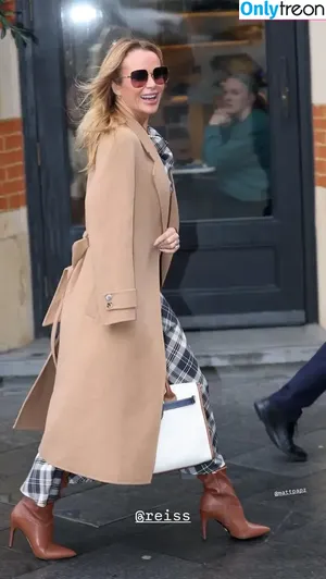 Amanda Holden / amanda_holden / noholdenback nude photo #2628