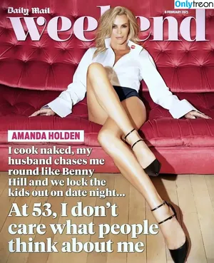 Amanda Holden / amanda_holden / noholdenback nude photo #2633