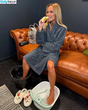 Amanda Holden / amanda_holden / noholdenback фото голая #2886
