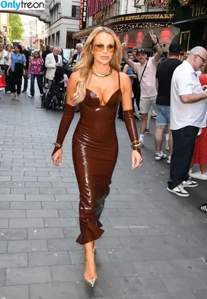 Amanda Holden / amanda_holden / noholdenback фото голая #2941