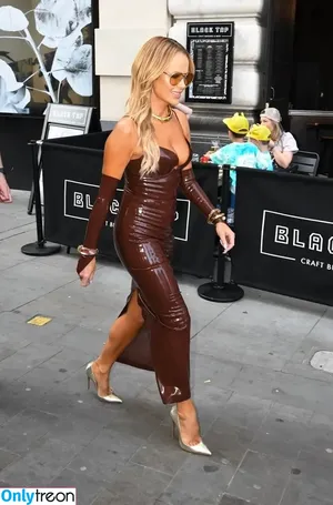 Amanda Holden / amanda_holden / noholdenback фото голая #2942