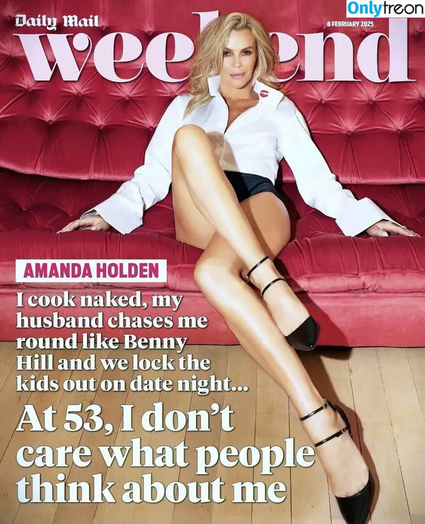 Amanda Holden nude photo #2633 (amanda_holden / noholdenback)