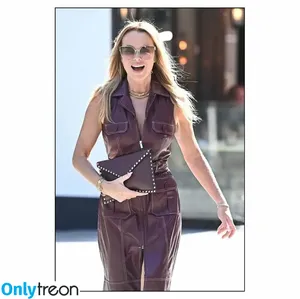 Amanda Holden / amanda_holden / noholdenback nude photo #3199