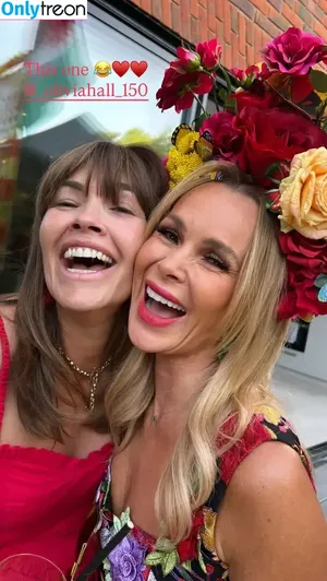 Amanda Holden / amanda_holden / noholdenback nude photo #3317