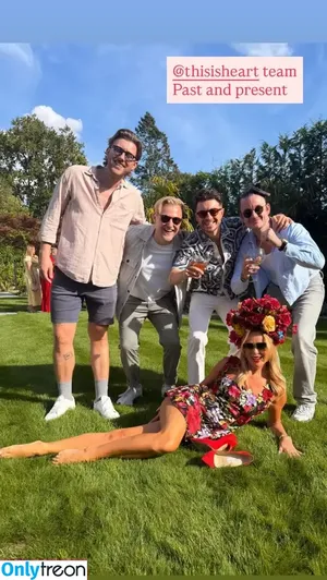 Amanda Holden / amanda_holden / noholdenback nude photo #3327