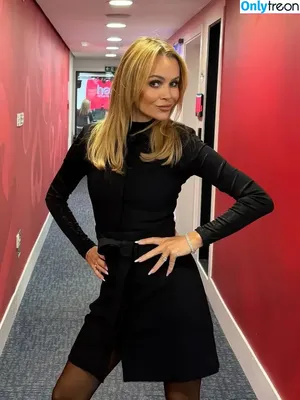 Amanda Holden / amanda_holden / noholdenback nude photo #3415