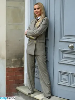 Amanda Holden / amanda_holden / noholdenback nude photo #3475