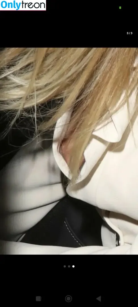 Amanda Holden nude photo #3297 (amanda_holden / noholdenback)