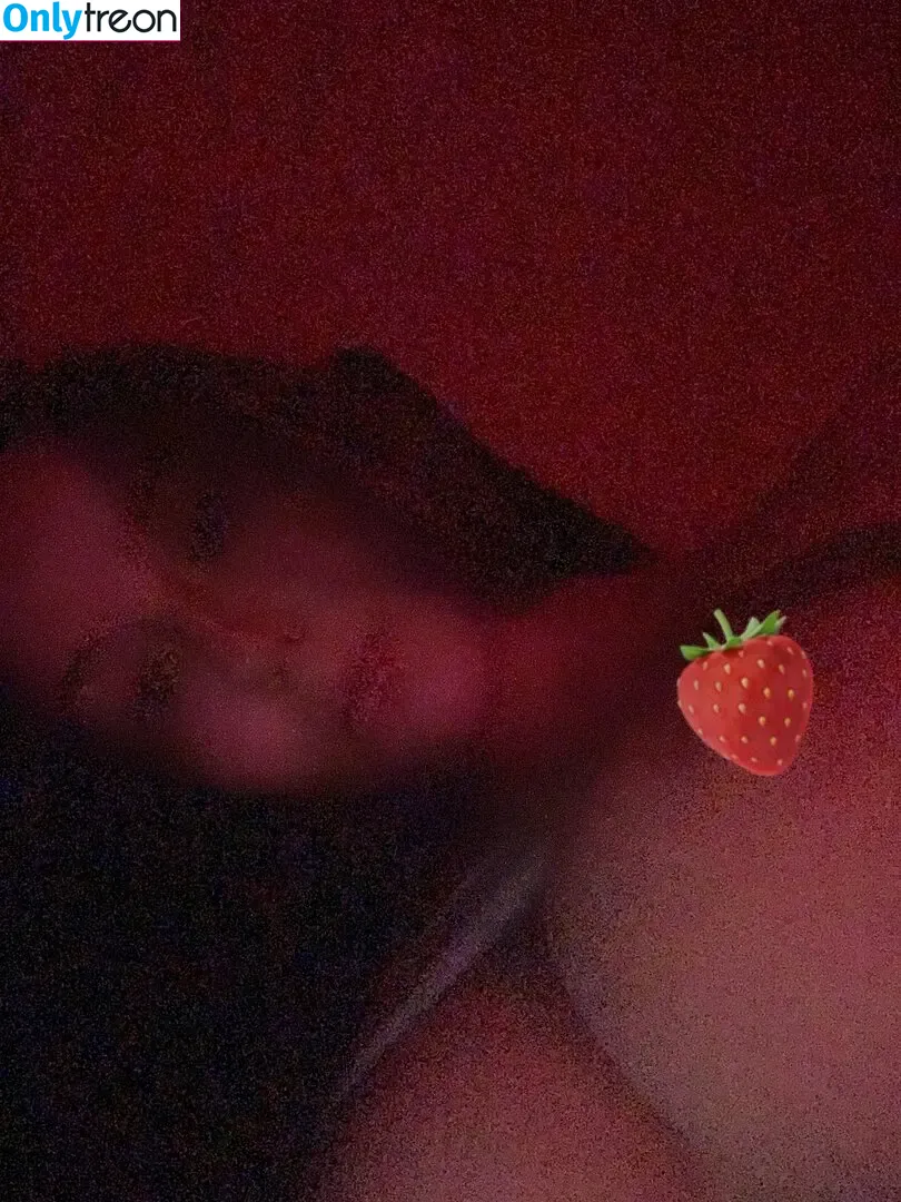 Amanda Peaches nude photo #0175 (Amanda.1891 / mandapeachy / peacheswhore / tinysmolfairy)