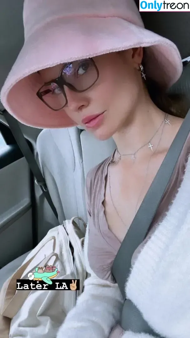 Amanda Rachelle Cerny nude photo #0014 (AmandaCerny)