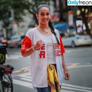 Amanda Serrano / Puerto Rican Boxer / serranosisters nude photo #0053
