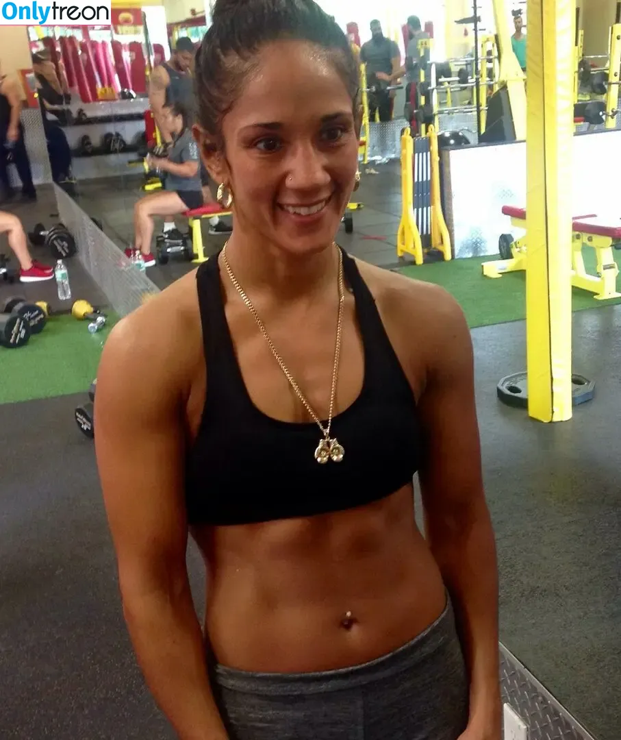 Amanda Serrano nude photo #0034 (Puerto Rican Boxer / serranosisters)