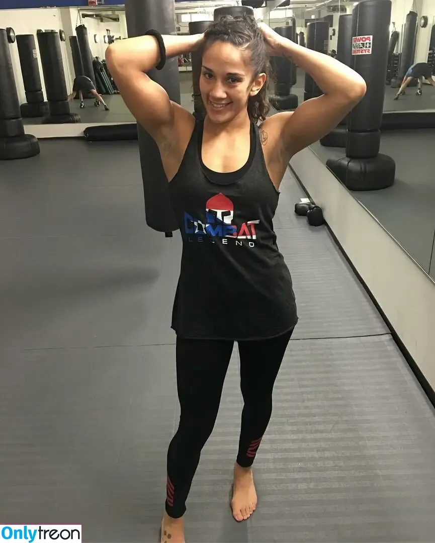 Amanda Serrano nude photo #0040 (Puerto Rican Boxer / serranosisters)