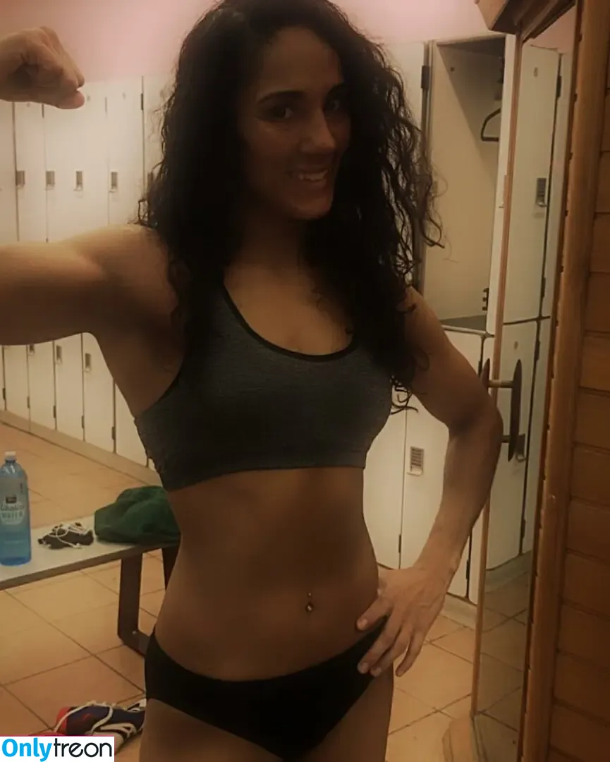 Amanda Serrano nude photo #0043 (Puerto Rican Boxer / serranosisters)