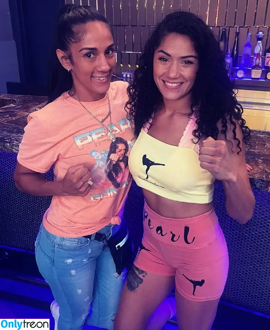 Amanda Serrano nude photo #0047 (Puerto Rican Boxer / serranosisters)