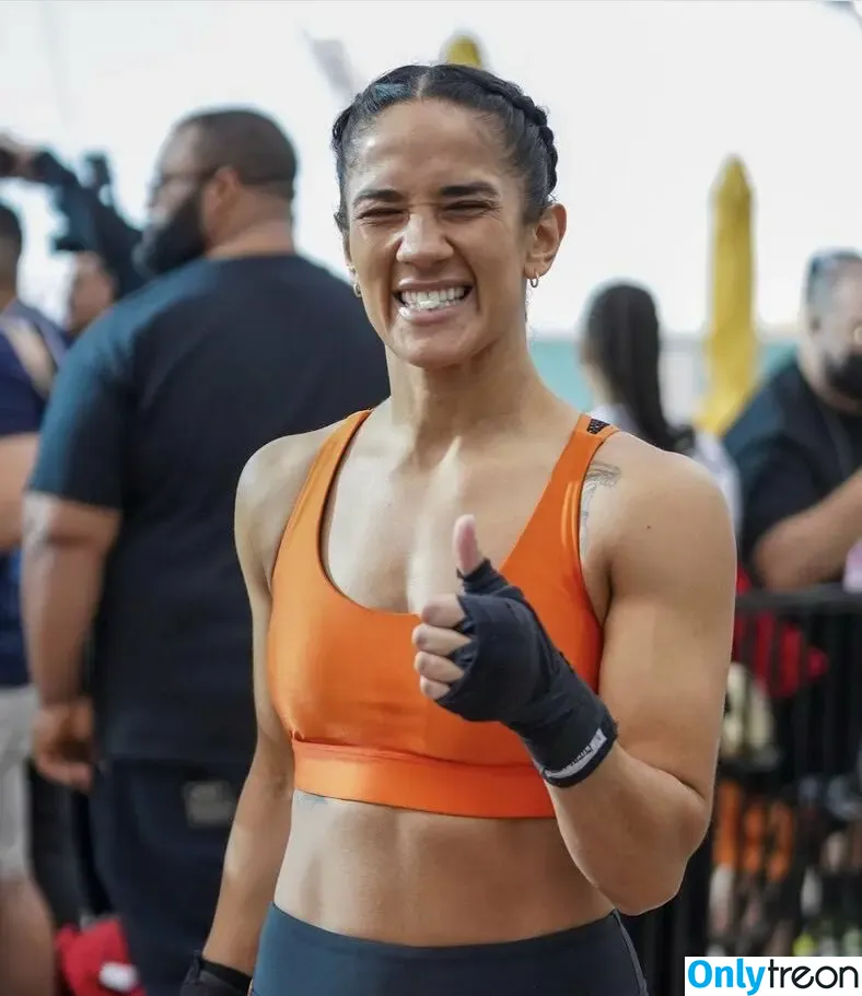 Amanda Serrano nude photo #0093 (Puerto Rican Boxer / serranosisters)
