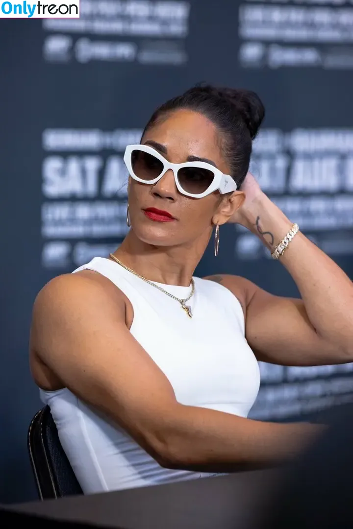Amanda Serrano nude photo #0099 (Puerto Rican Boxer / serranosisters)