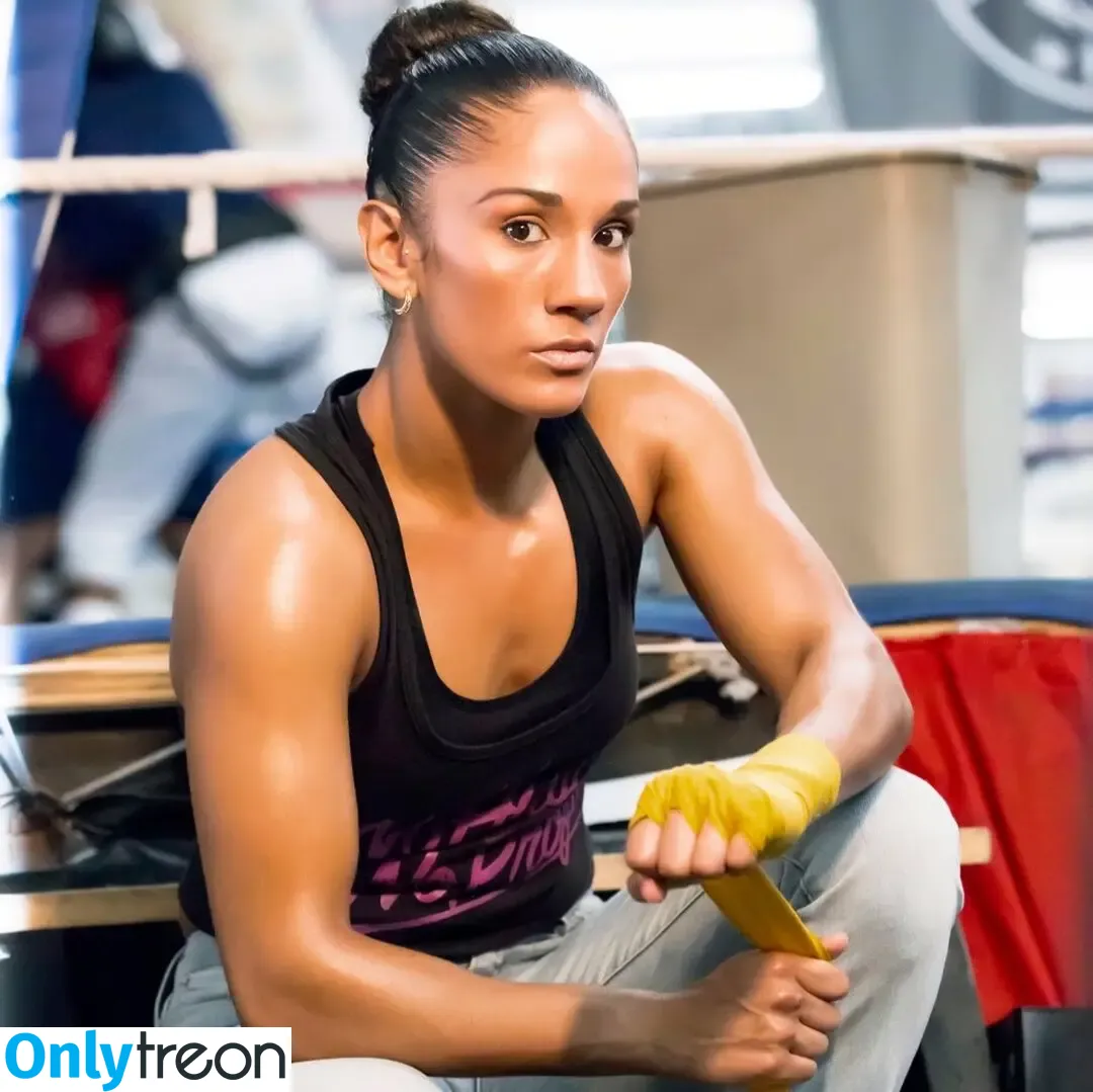 Amanda Serrano nude photo #0133 (Puerto Rican Boxer / serranosisters)