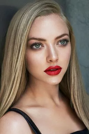 Amanda Seyfried / AmandaSeyfried / mingey nude photo #0168