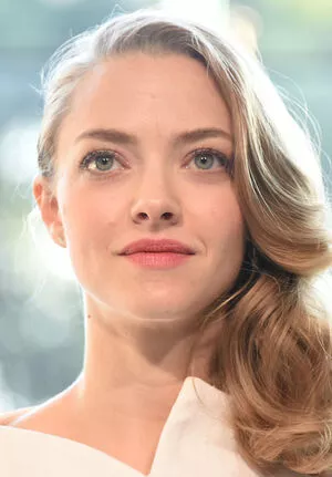 Amanda Seyfried / AmandaSeyfried / mingey nude photo #0205