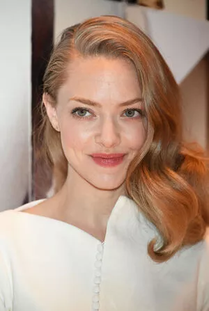 Amanda Seyfried / AmandaSeyfried / mingey nude photo #0210