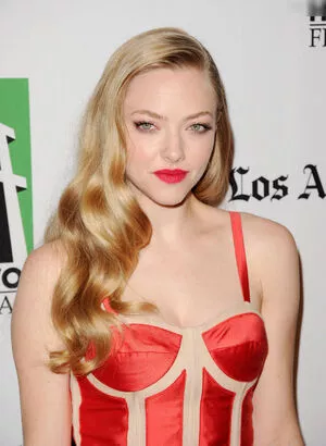 Amanda Seyfried / AmandaSeyfried / mingey nude photo #0322