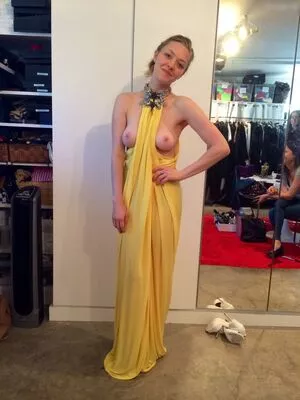 Amanda Seyfried / AmandaSeyfried / mingey nude photo #0334