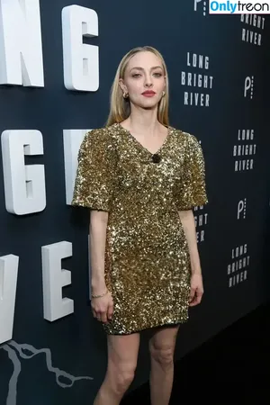 Amanda Seyfried / AmandaSeyfried / mingey nude photo #0632