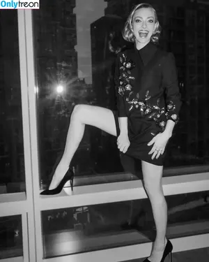 Amanda Seyfried / AmandaSeyfried / mingey nude photo #0695
