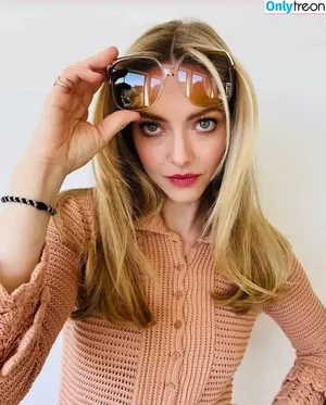 Amanda Seyfried / AmandaSeyfried / mingey фото голая #0726