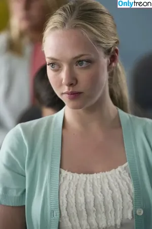 Amanda Seyfried / AmandaSeyfried / mingey nude photo #0853