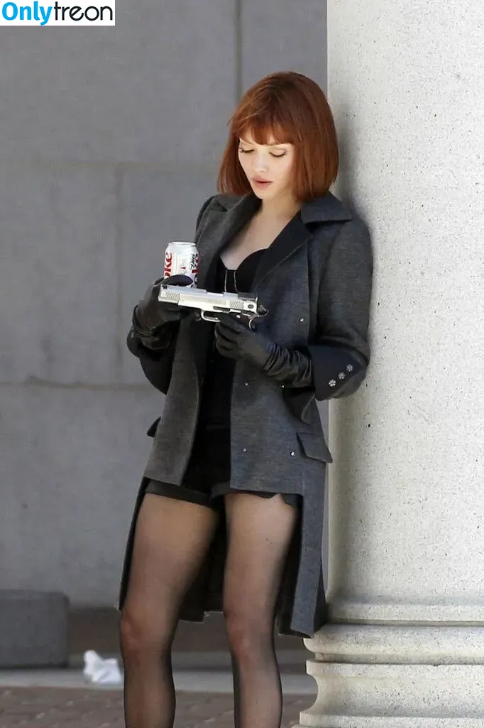Amanda Seyfried голая photo #0107 (AmandaSeyfried / mingey)
