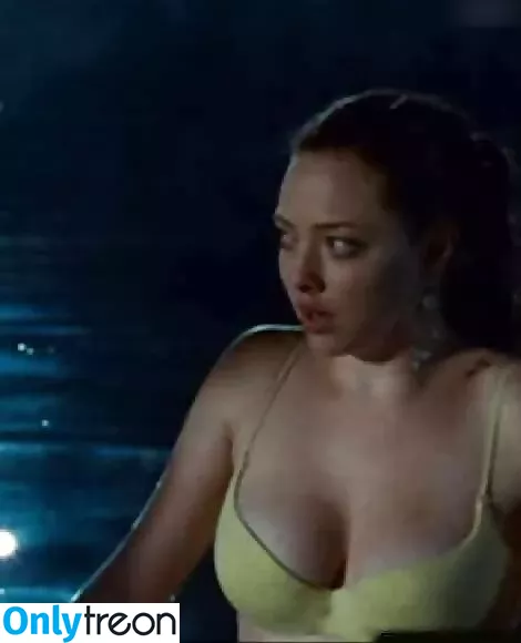 Amanda Seyfried nude photo #0360 (AmandaSeyfried / mingey)