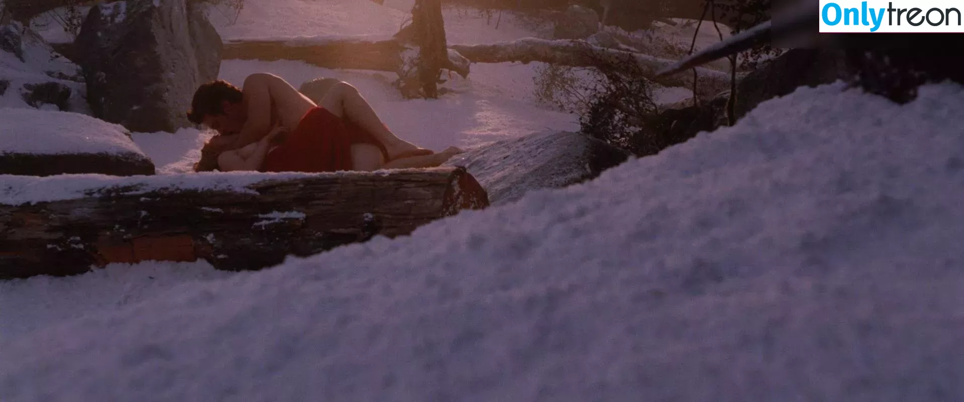 Amanda Seyfried nude photo #0367 (AmandaSeyfried / mingey)